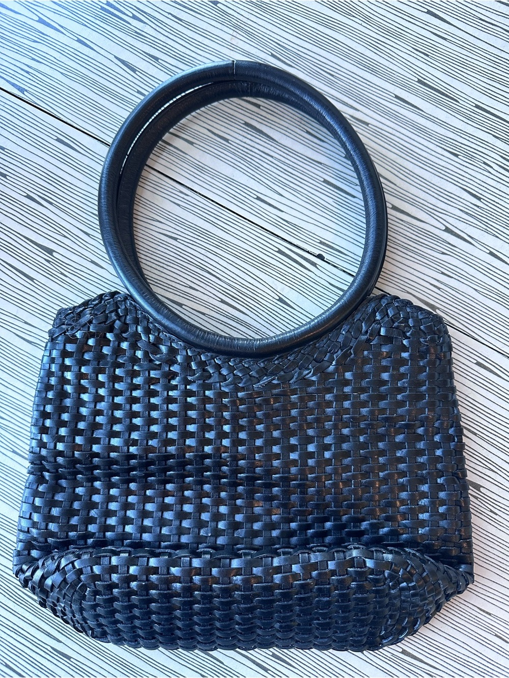 Woven Leather Circle-Handle Handbag - Black